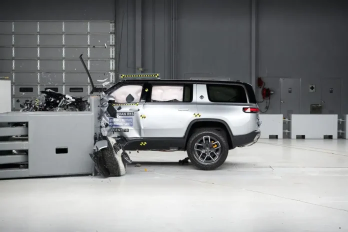 Rivian R1S Receives Top Safety Pick+ Award from IIHS